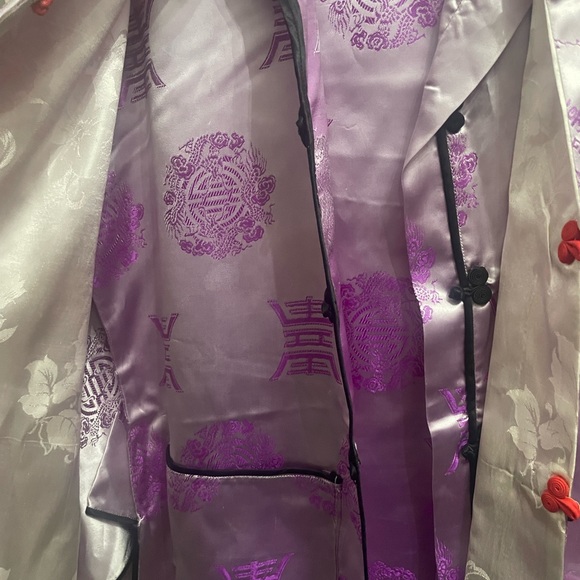 Authentic Japanese 3pc Silk Outfit!💜🤍 - Picture 3 of 11